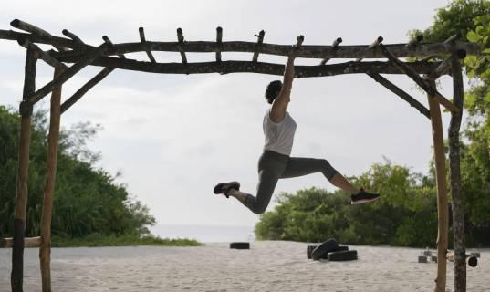 SPORTS  & FITNESS